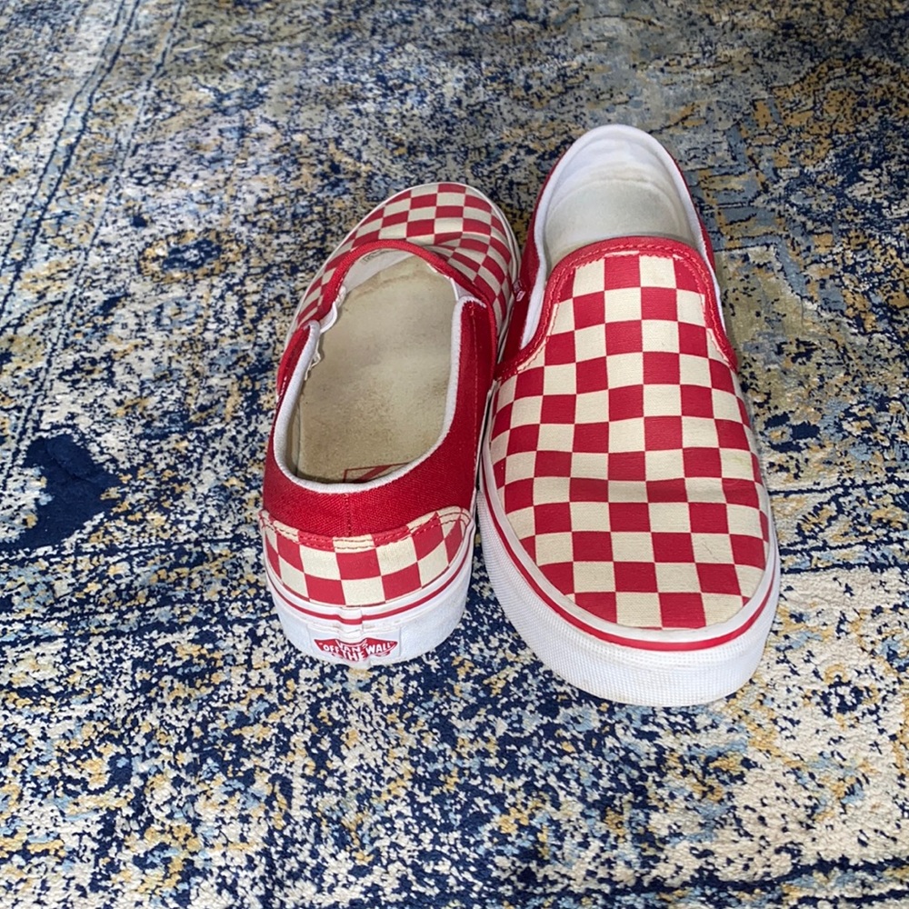Women’s checkered Slip on Vans